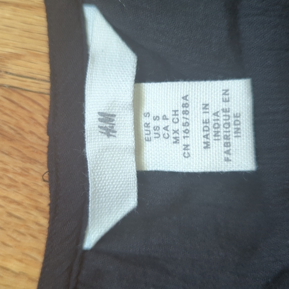 H&M Tank - Picture 2 of 3